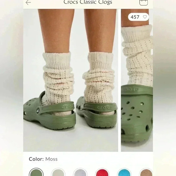 Crocs Classic Clog Varsity Red
W/Jibbits - Picture 9 of 9